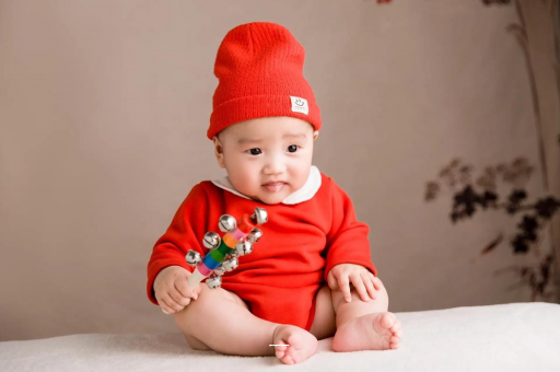 甘南六个月宝宝总是摇头